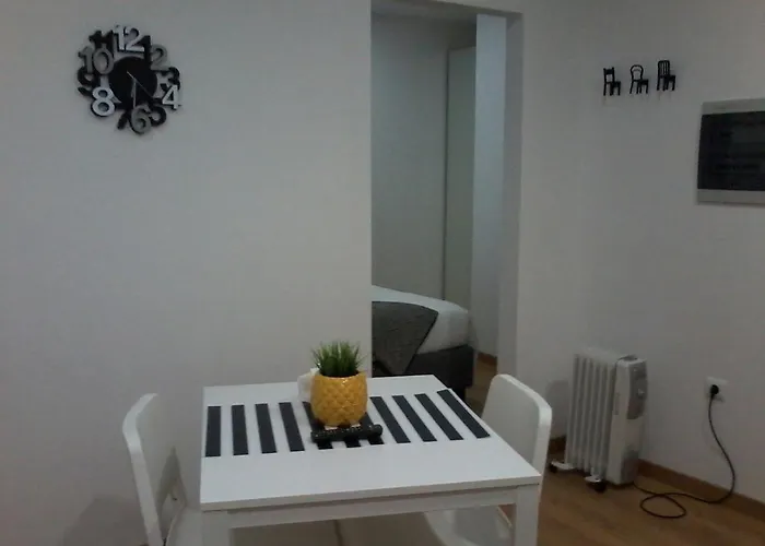 White Apartment Aveiro
